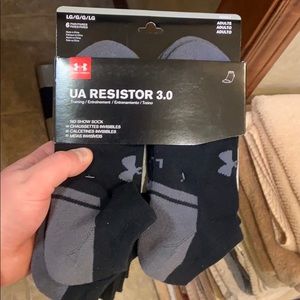 Under armour men’s socks 6 pair size large